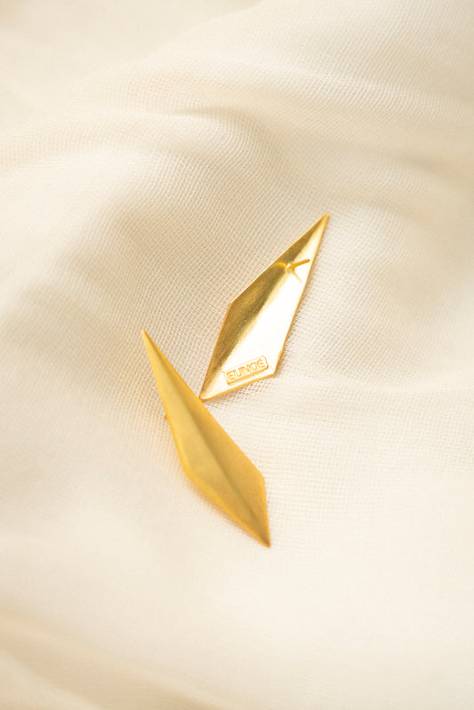 Linea Gold earrings